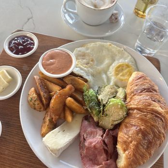 Utopia Caffe - French Breakfast Platter - Breakfast & Brunch Near Me - Tustin, California