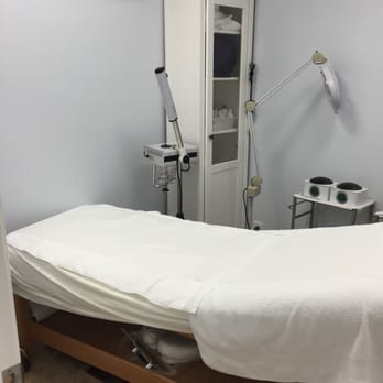 La Beaute Nails and Spa - Waxing, threading, facials - Skin Care Near Me - Pasadena, California