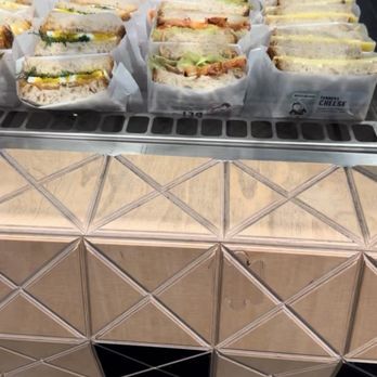 Lebkov & Sons Zuidas - Lunch ready - Sandwiches Near Me - Amsterdam, New Hampshire