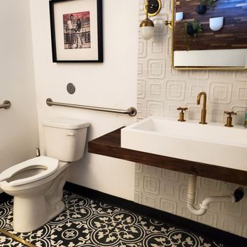 Deseo Coffee Shack - Bathroom (clean) - Coffee & Tea Near Me - Phoenix, Arizona