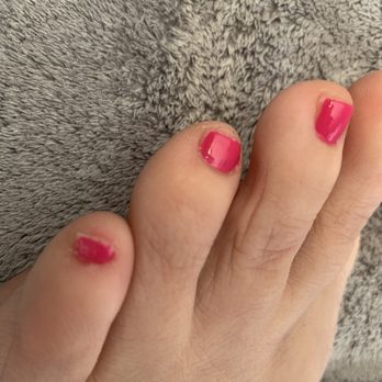 EM Beauty Nails & Lashes - Within 15 minutes of completing and already looks chipped and worn - Waxing Near Me - Cave Creek, Arizona EM Beauty Nails & Lashes - Within 15 minutes of completing and already looks chipped and worn - Waxing Near Me - Cave Creek, Arizona
