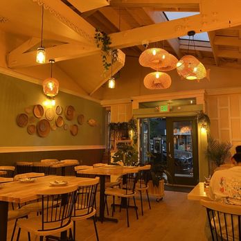 Nua Thai Kitchen - Beautiful remodel. - Thai Near Me - Oakland, California Nua Thai Kitchen - Beautiful remodel. - Thai Near Me - Oakland, California