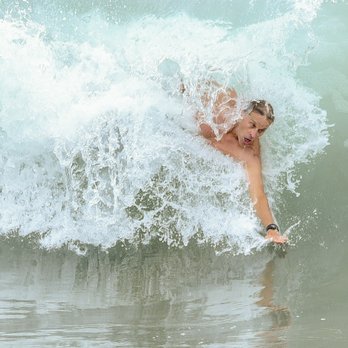 The Wedge - Beaches Near Me - Newport Beach, California