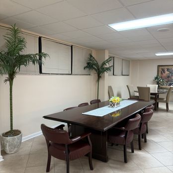 Regency Plaza Condominium - Banquet area - Apartments Near Me - Ormond Beach, Florida