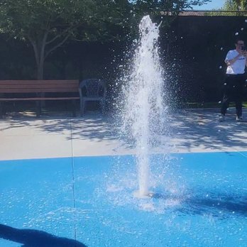 Poway Community Swim Center - Nice water fountain - Swimming Pools Near Me - Poway, California Poway Community Swim Center - Nice water fountain - Swimming Pools Near Me - Poway, California