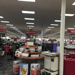 Braintree Burlington Coat Factory -- 705 Granite Street / Route 37, Braintree        Interior