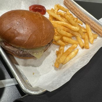 Tacos & Beer Mi Lindo Mexico - Kids burger - Mexican Near Me - Temecula, California
