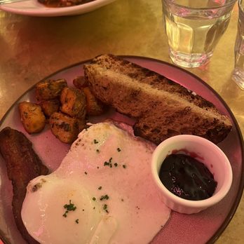 Justine - Breakfast mix - French Near Me - New Orleans, Louisiana Justine - Breakfast mix - French Near Me - New Orleans, Louisiana