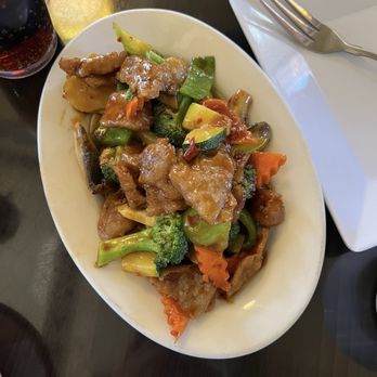 Mandarin - Sa Char Beef - Thai Near Me - Cedar City, Utah
