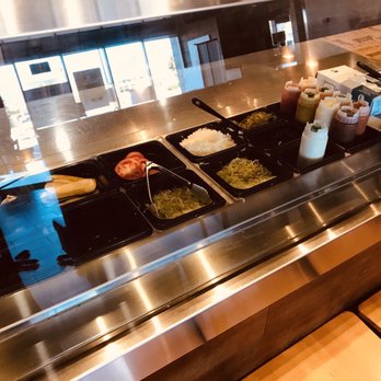 Harvey's - Preparation counter - Burgers Near Me - Scarborough, Ontario Harvey's - Preparation counter - Burgers Near Me - Scarborough, Ontario