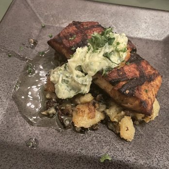 Lido - Salmon - Italian Near Me - New York, New York