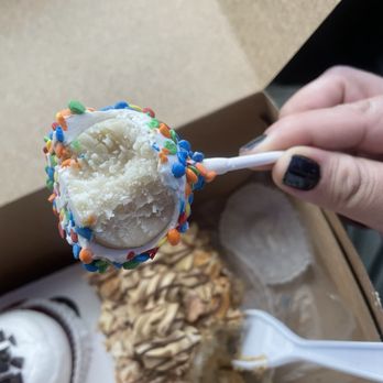 Olde Tyme Pastries - Cake pop - Bakeries Near Me - Turlock, California
