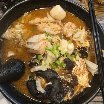 Inshou Dim Dim Noodle - Taiwanese Near Me - San Mateo, California Inshou Dim Dim Noodle - Taiwanese Near Me - San Mateo, California