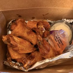 Campobello’s Cucina Italiana - 10 wings, medium