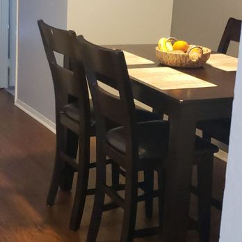 Keller Williams VIP Properties - Shamean Price told us staging the home matters! - Real Estate Agents Near Me - Valencia, California Keller Williams VIP Properties - Shamean Price told us staging the home matters! - Real Estate Agents Near Me - Valencia, California