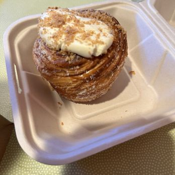 Elemental Bakery & Coffeehouse - Apple cruffin - Coffee & Tea Near Me - Denver, Colorado Elemental Bakery & Coffeehouse - Apple cruffin - Coffee & Tea Near Me - Denver, Colorado