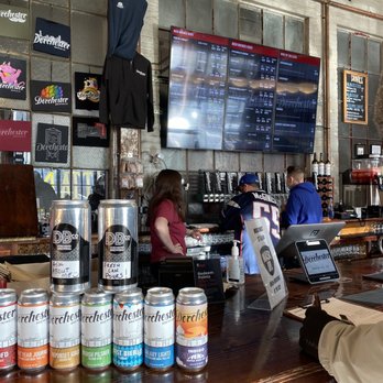 Dorchester Brewing - Breweries Near Me - Boston, Massachusetts