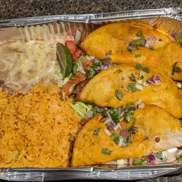 Tacos de Birria Chicken (takeout), meh! Did not like Tacos de Birria Chicken (takeout), meh! Did not like