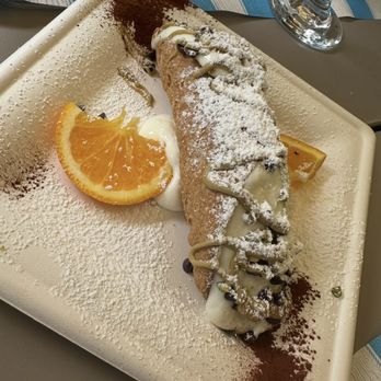 Il Pirata delle Cinque Terre - Pistachio cannoli - Italian Near Me - Vernazza, SP