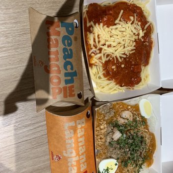 Jollibee - Spaghetti, Palabok,Mango Peach pie, Banana pie - Fast Food Near Me - Houston, Texas Jollibee - Spaghetti, Palabok,Mango Peach pie, Banana pie - Fast Food Near Me - Houston, Texas