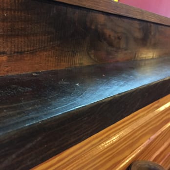 DoubleDave's Pizzaworks - Dust & food next to my table. - Pizza Near Me - San Angelo, Texas DoubleDave's Pizzaworks - Dust & food next to my table. - Pizza Near Me - San Angelo, Texas