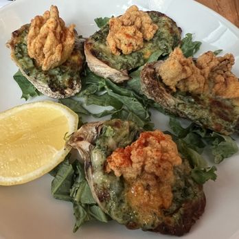 Peaches Prime - Oysters rockefeller - Southern Near Me - Brooklyn, New York Peaches Prime - Oysters rockefeller - Southern Near Me - Brooklyn, New York