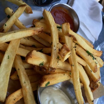 Gjelina - Truffle fries - New American Near Me - Venice, California