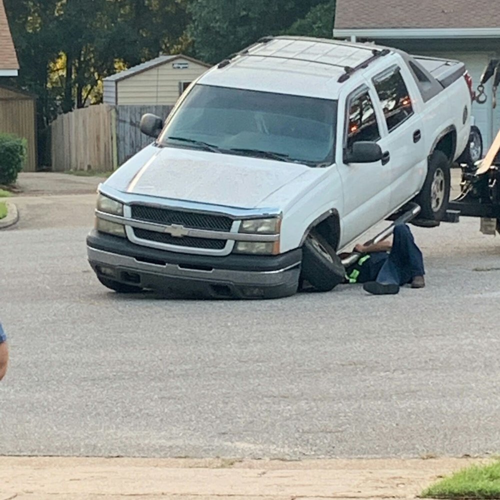 Hub City Towing - Towing Near Me - Mobile, Alabama Hub City Towing - Towing Near Me - Mobile, Alabama