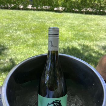 Sculpterra Winery & Sculpture Garden - Wine Tasting Room Near Me - Paso Robles, California Sculpterra Winery & Sculpture Garden - Wine Tasting Room Near Me - Paso Robles, California