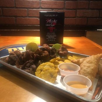 Eddies Sports Lounge - Marcy Platter - Sports Bars Near Me - Brooklyn, New York Eddies Sports Lounge - Marcy Platter - Sports Bars Near Me - Brooklyn, New York
