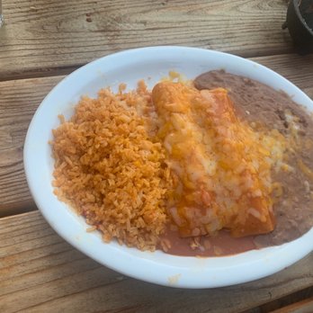 Los Pepe's Restaurant - Chicken enchiladas - Mexican Near Me - Battle Ground, Washington Los Pepe's Restaurant - Chicken enchiladas - Mexican Near Me - Battle Ground, Washington