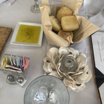 Mariner's Restaurant - Seafood Near Me - Natchitoches, Louisiana