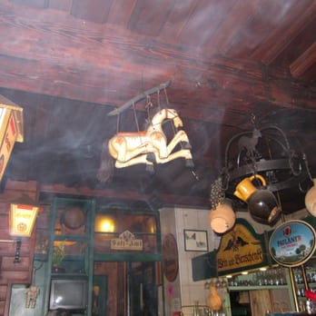 Alt Hetzendorf - Gastropubs Near Me - Vienna, 9