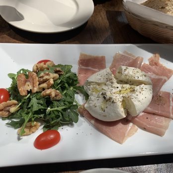 Arco Cafe - Burrata e Prosciutto - Sardinian Near Me - New York, New York