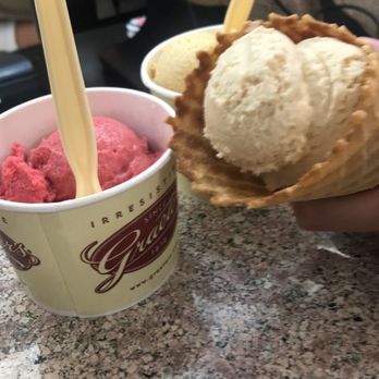 Graeter's Ice Cream - Raspberry sorbet, salted caramel ice cream - Ice Cream & Frozen Yogurt Near Me - Columbus, Ohio Graeter's Ice Cream - Raspberry sorbet, salted caramel ice cream - Ice Cream & Frozen Yogurt Near Me - Columbus, Ohio