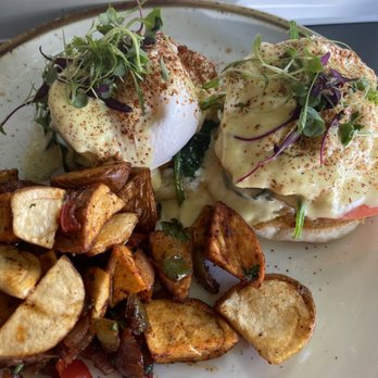 The Hideout Kitchen - New American Near Me - Lafayette, California The Hideout Kitchen - New American Near Me - Lafayette, California