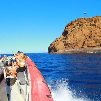 Molokini Crater - Boating Near Me - Maalaea, Hawaii