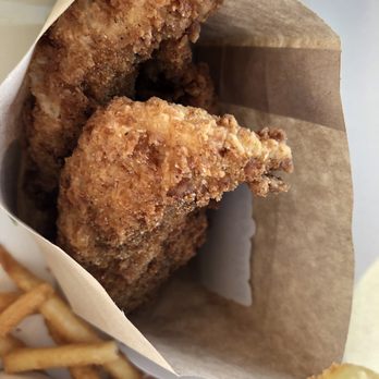 Daybird - Chicken Shop Near Me - Los Angeles, California