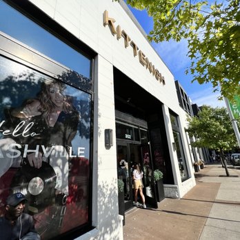 Kittenish - Women's Clothing Near Me - Nashville, Tennessee