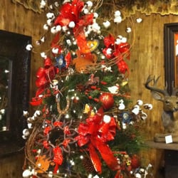 Ellis Home & Garden - Neat western tree!