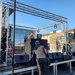 Stage Stage