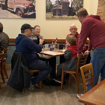 Biscuits Cafe - Inside - Breakfast & Brunch Near Me - Lake Oswego, Oregon