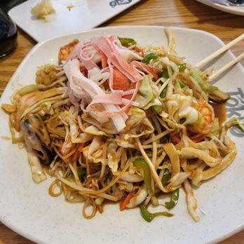 Tokyo - Seafood stir fry ramen - Japanese Near Me - Parma Heights, Ohio