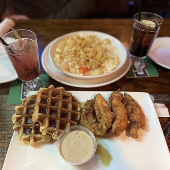 Sissy K's - Lobsterman n cheese & chicken n waffles. - Dance Clubs Near Me - Boston, Massachusetts Sissy K's - Lobsterman n cheese & chicken n waffles. - Dance Clubs Near Me - Boston, Massachusetts