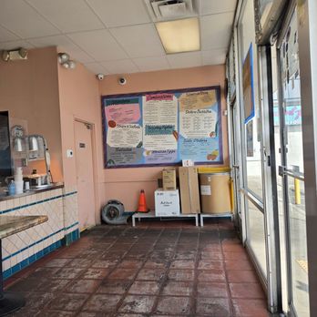 Burnt Tortilla Take Out - Inside - Mexican Near Me - Gardena, California