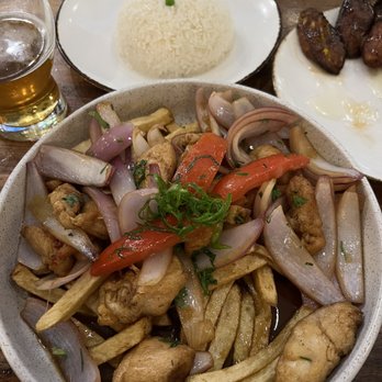 Limón - Saltado del Pollo - Peruvian Near Me - Oakland, California Limón - Saltado del Pollo - Peruvian Near Me - Oakland, California
