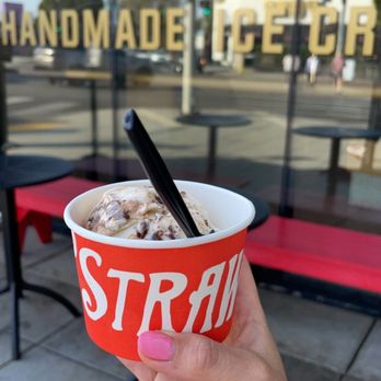 Salt & Straw - Salted cookie dough - Ice Cream & Frozen Yogurt Near Me - Miami, Florida Salt & Straw - Salted cookie dough - Ice Cream & Frozen Yogurt Near Me - Miami, Florida