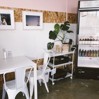 Happy Day - Seating, bussing station, kombucha - Juice Bars & Smoothies Near Me - Portland, Oregon