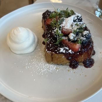 Middle Child - French toast - Breakfast & Brunch Near Me - Las Vegas, Nevada Middle Child - French toast - Breakfast & Brunch Near Me - Las Vegas, Nevada