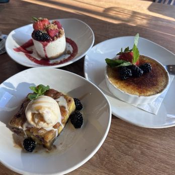 Brigantine - Portside Pier - Cheesecake, Bread Pudding and Crème Brûlée. - Seafood Near Me - San Diego, California
